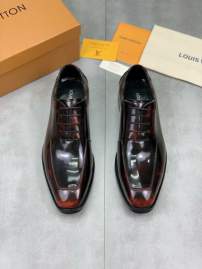 Picture of Louis Vuitton Shoes _SKULVsz38-44064913818